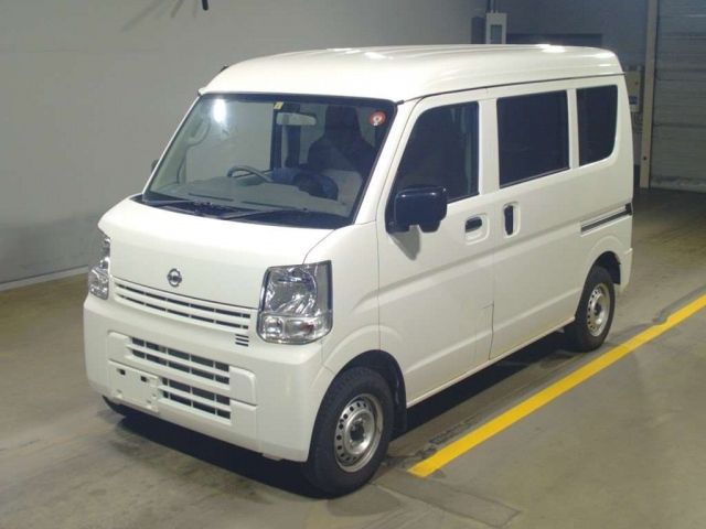 3074 Nissan Clipper van DR17V 2023 г. (TAA Yokohama)